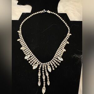 Elegant Statement Rhinestone Necklace